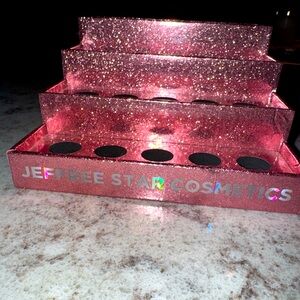 JEFFREE STAR LIPSTICK DISPLAY